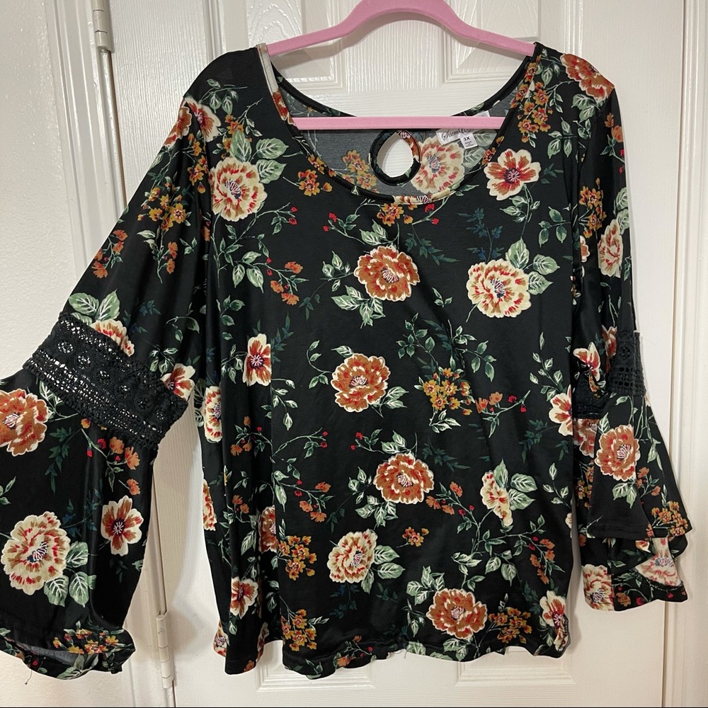 Stem & Vine floral top